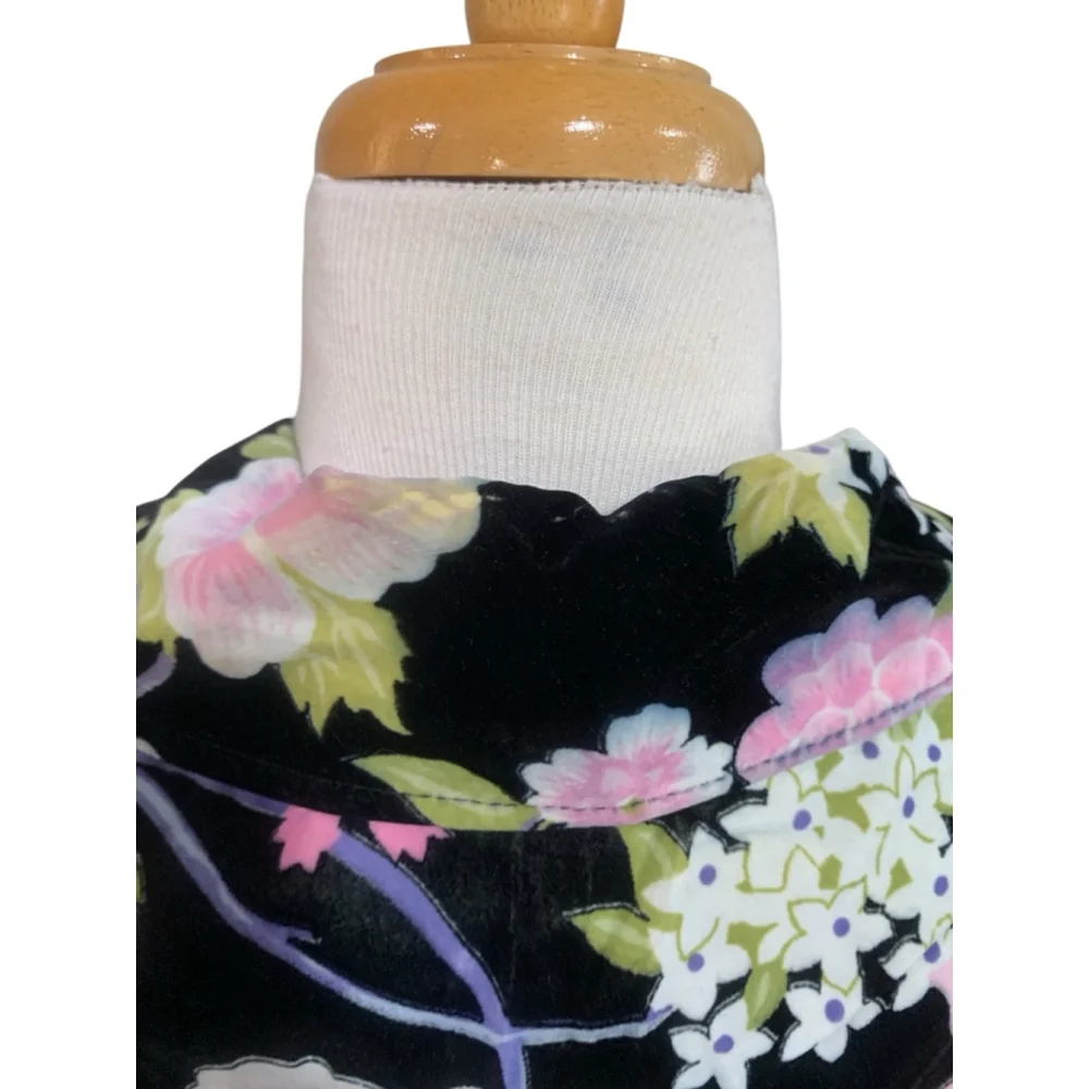 Floral Velvet Blazer Jacket in Black and Pink